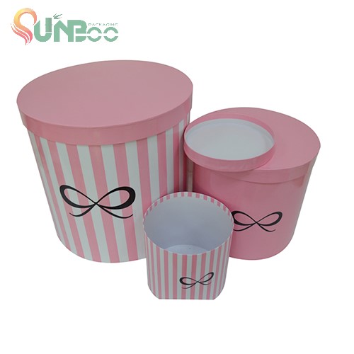 Okrągłe i różowe kolory pudełka na prezent -sp-box089