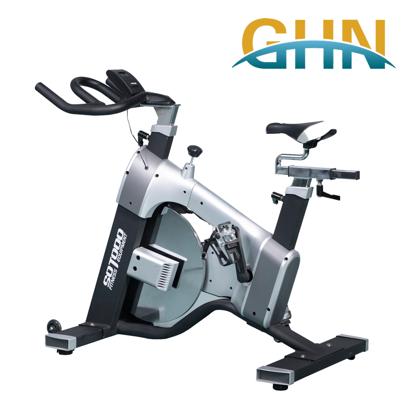 Ćwiczenie komercyjne Spinning Rower Sprzęt fitness Spin Machine Siłownia 9.2x6