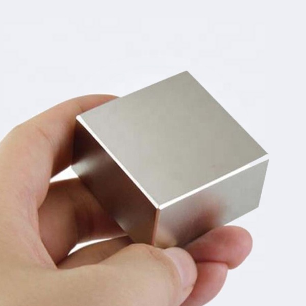 Blok magnetyczny N52 Wysokiej jakości magnes neodymowy 20x6x2mm
